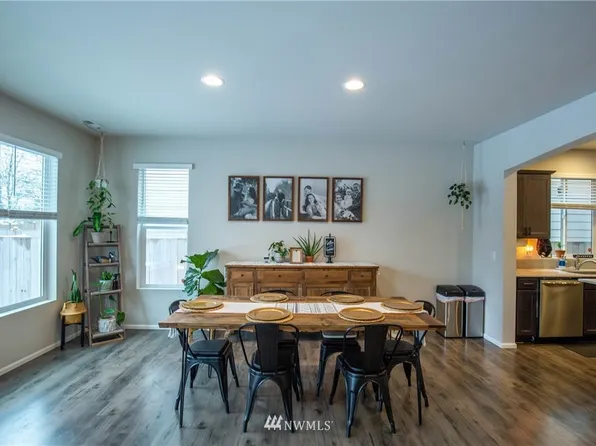 12731 37th Pl NE, Lake Stevens, WA 98258