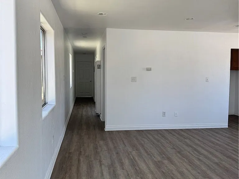 2710 W 54th St #1/2 — Photo 5