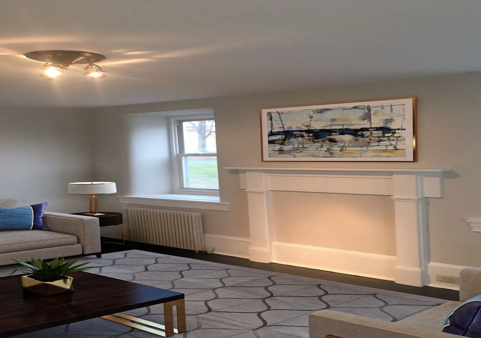 4 Bed / 1.5 Bath - Renovated Home - Convenient Location — Photo 2