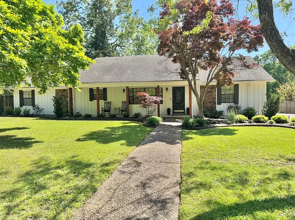 2511 Briarwood St, Magnolia, AR 71753