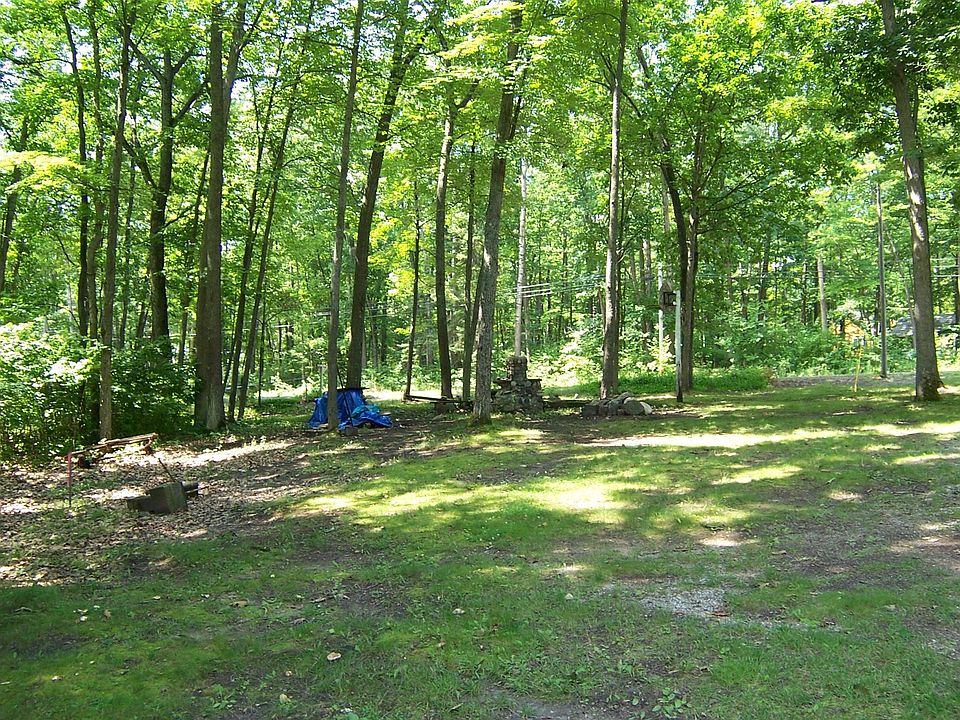 1st image of 115 & 116 W Higgins Lake Dr