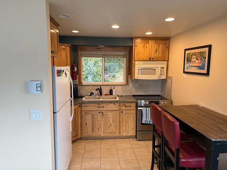 18204 E Duwamish Dr #24 — Photo 5