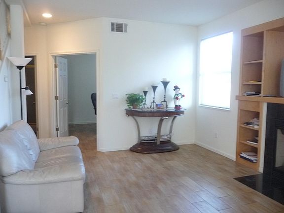 3rd image of 796 Avelar St