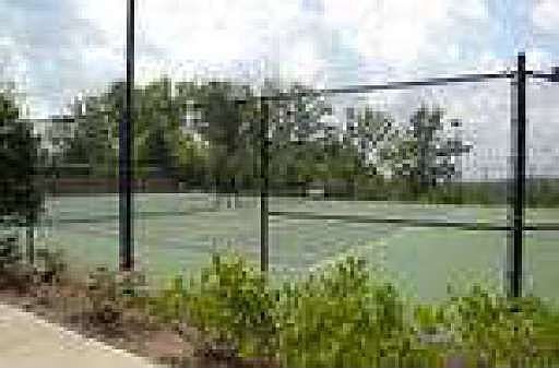5th image of 645 Willow Oak Way