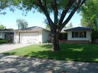 18 Grand Rio Cir, Sacramento, CA 95826