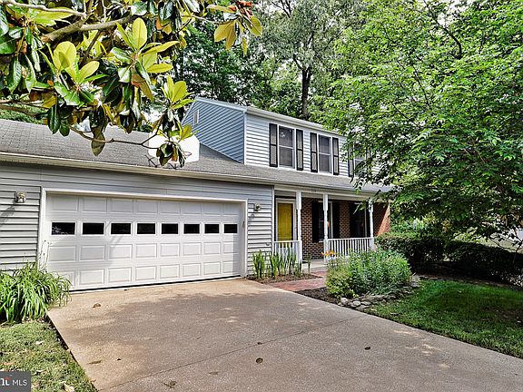 2nd image of 894 Young Dairy Ct