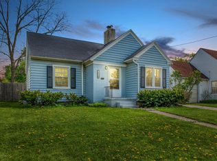 2219 Ray St, Lansing, MI 48910