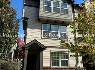 3378 SE Wedgewood Ave, Hillsboro, OR