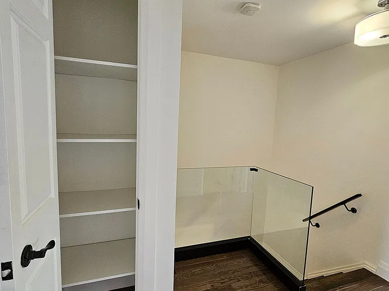 1080 Walden Cir #54 — Photo 24