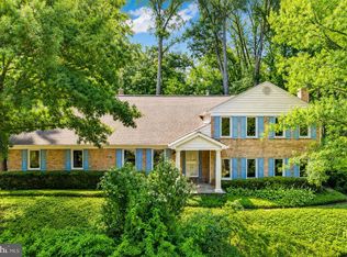 6336 Torrence St, Burke, VA 22015