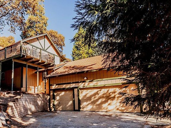 4th image of 251 Oak Dr