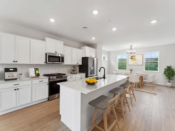 7431 E Ramsey Pkwy NW, Ramsey, MN 55303