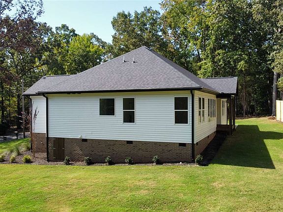 4th image of 1010 Pintail Rd