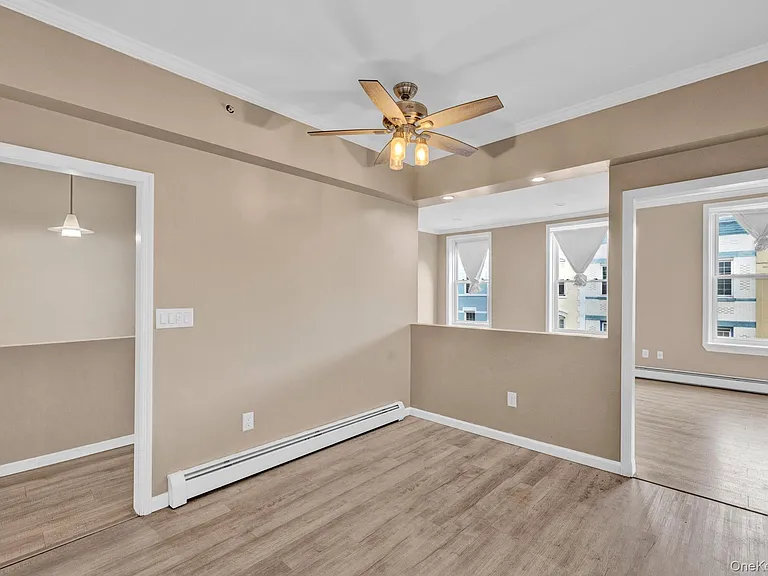 85 Main St #3 — Photo 6