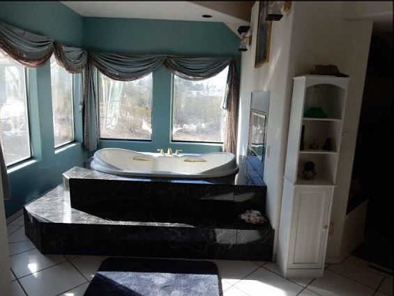 4th image of 5201 N Placita Cresta Loma