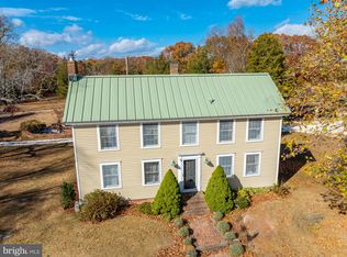 105 Thompson Ln, Egg Harbor Township, NJ 08234