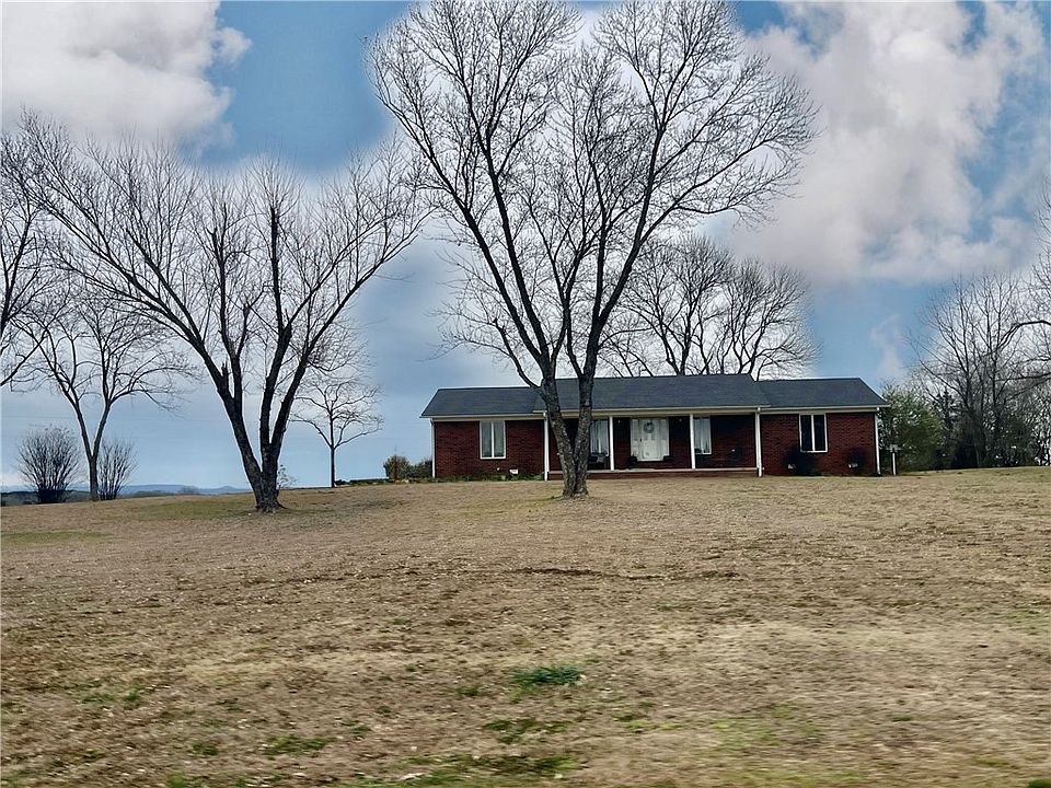 1st image of 1265 County Road 2301