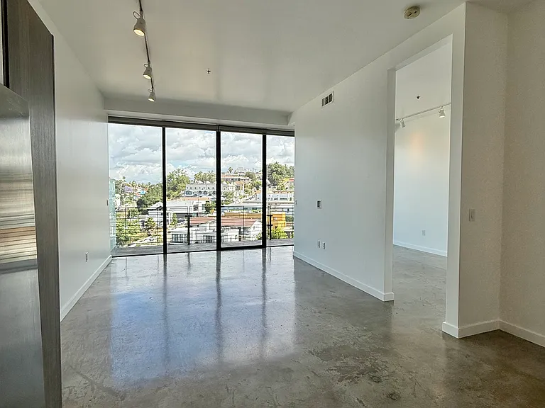 The Elysian — Photo 25