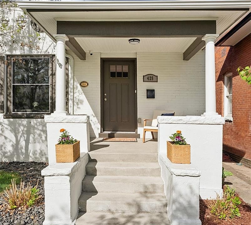 1st image of 425 N Corona Street