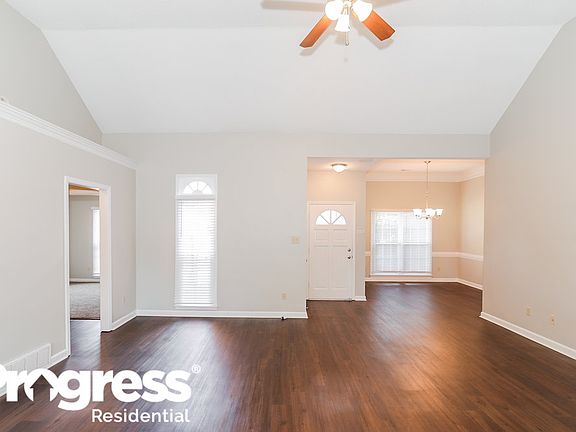 4th image of 8584 Timber Creek Dr