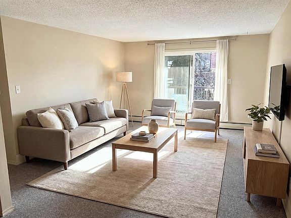 2nd image of 617 N 56th Ave SW #307