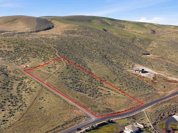 75029 E Homestead Rd, Kennewick, WA 99338