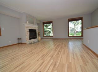 1559 Cumberland St, Saint Paul, MN 55117