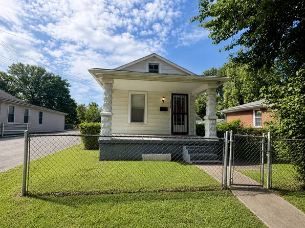1512 Bluegrass Ave, Louisville, KY 40215