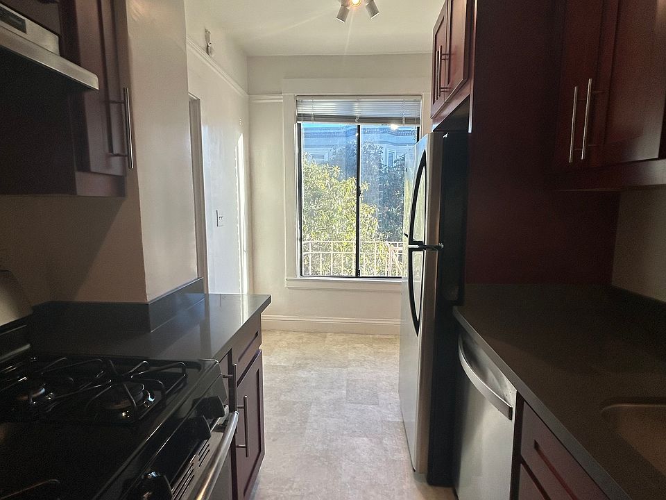 1st image of 1240 7th Ave APT 8