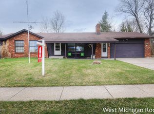 4620 Terry Dr SE, Kentwood, MI 49512