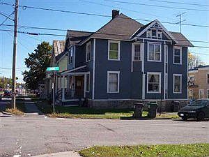 2nd image of 650 Main St