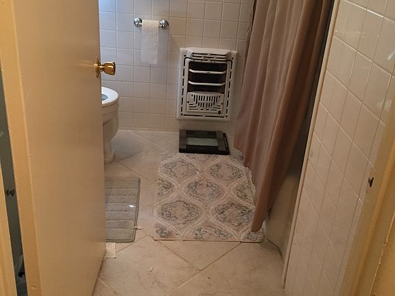 3rd image of 5415 NW 62nd Ave