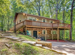 7803 Beachwood Dr, Murrayville, GA 30564