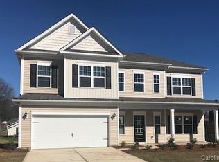 108 Marabou Ct, Mount Holly, NC 28120