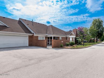 423 Eastgate Village Wynde, Louisville, KY, 40223