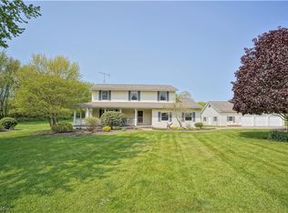 6885 Red Brush Rd, Ravenna, OH 44266
