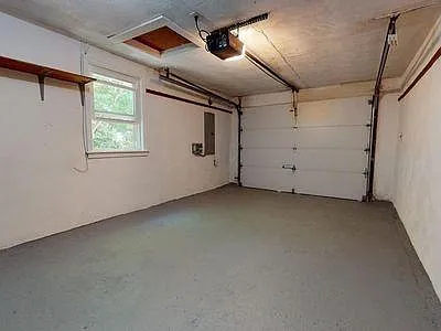 52 Eldred St — Photo 18