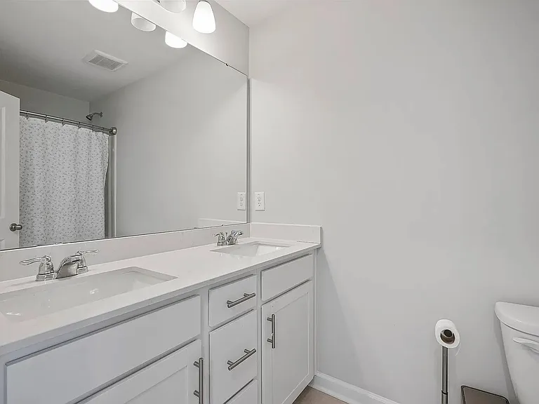 428 Longleaf Glen Ln — Photo 8