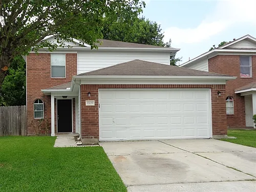 15129 Grassington Dr Photo 1