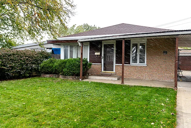 8363 S Keating Ave photo 1