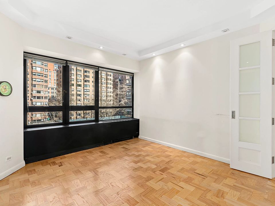 1st image of 415 E 54th St APT 5E