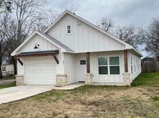 836 Gibbard, Wills Point, TX 75169