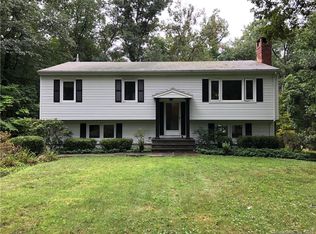 10 Stony Hill Ter, Ridgefield, CT 06877