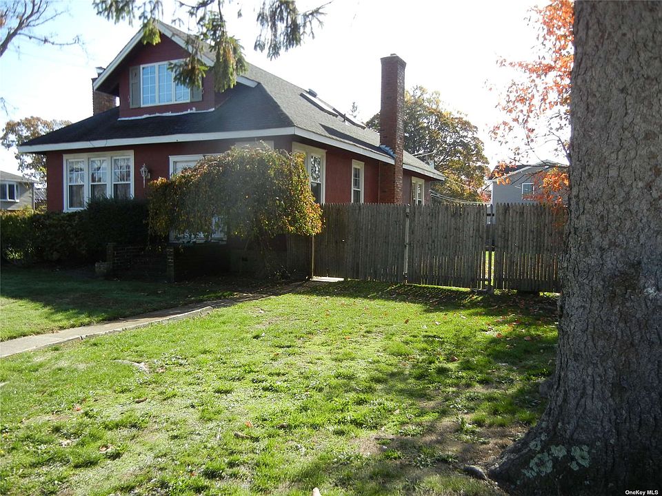 1st image of 195 Oak St