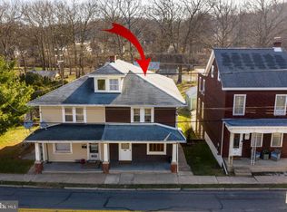 218 E Wyomissing Ave, Mohnton, PA 19540