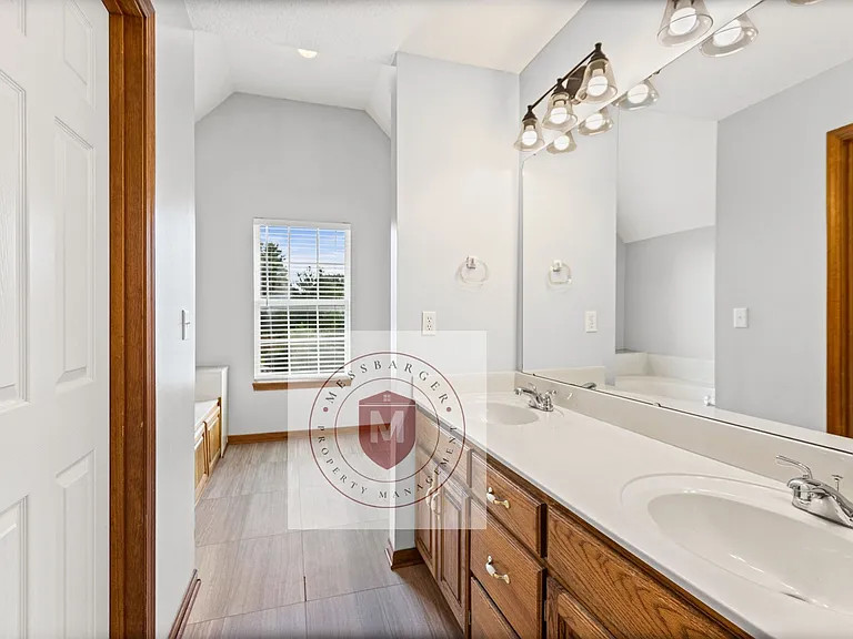 12510 S Lincoln St — Photo 28