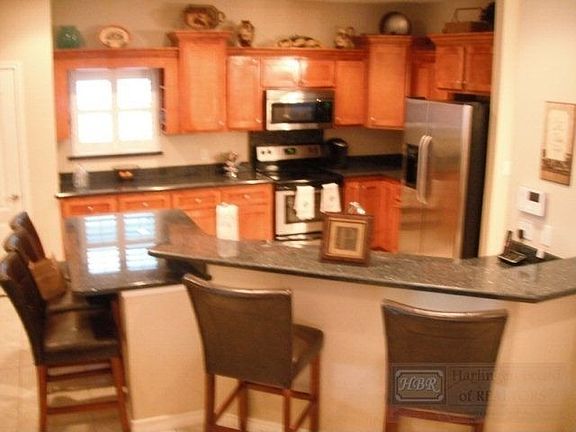 3rd image of 2404 Salerno Dr