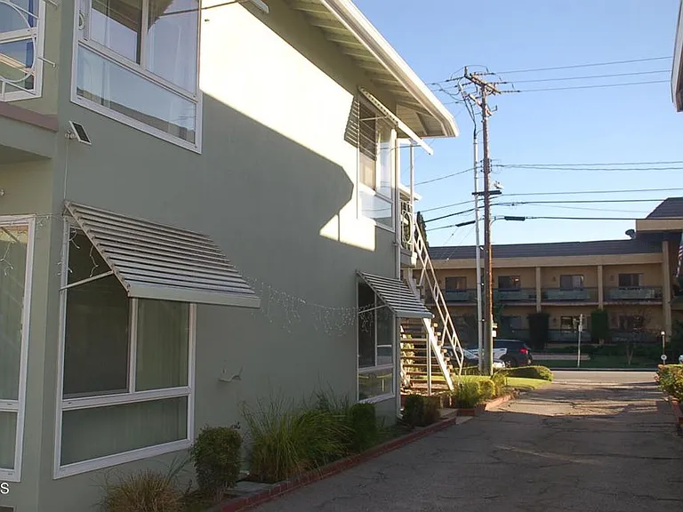 719 W Camino Real Ave #A — Photo 20
