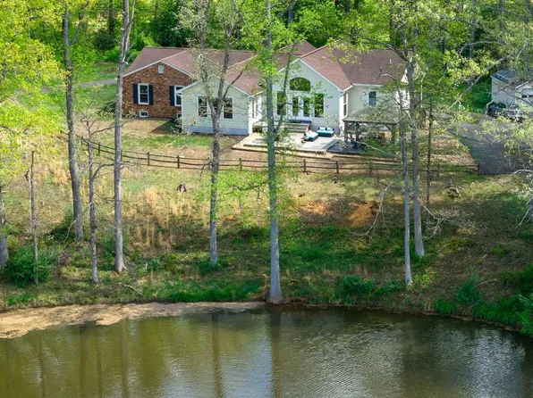 5699 Red Brick Rd, Warrenton, VA 20187