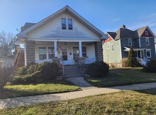 418 S Jefferson St APT 1, Woodstock, IL 60098